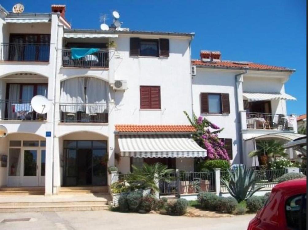 Apartman Olivia, Seaside In Medulin, Croatia Medulin